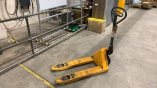 JungHeinrich Pump Truck 2200KG