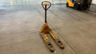 JungHeinrich Pump Truck 2200KG