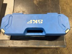 *NO RESERVE* SKF TMIC 7-28 Hydraulic Bearing Puller