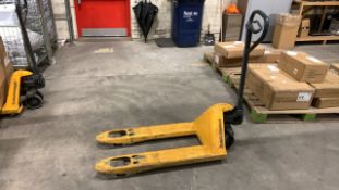 JungHeinrich Pump Truck 2200KG