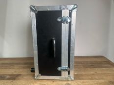 NO RESERVE Trifbre Flight Case