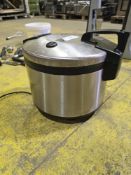 *No Reserve* Rice Cooker