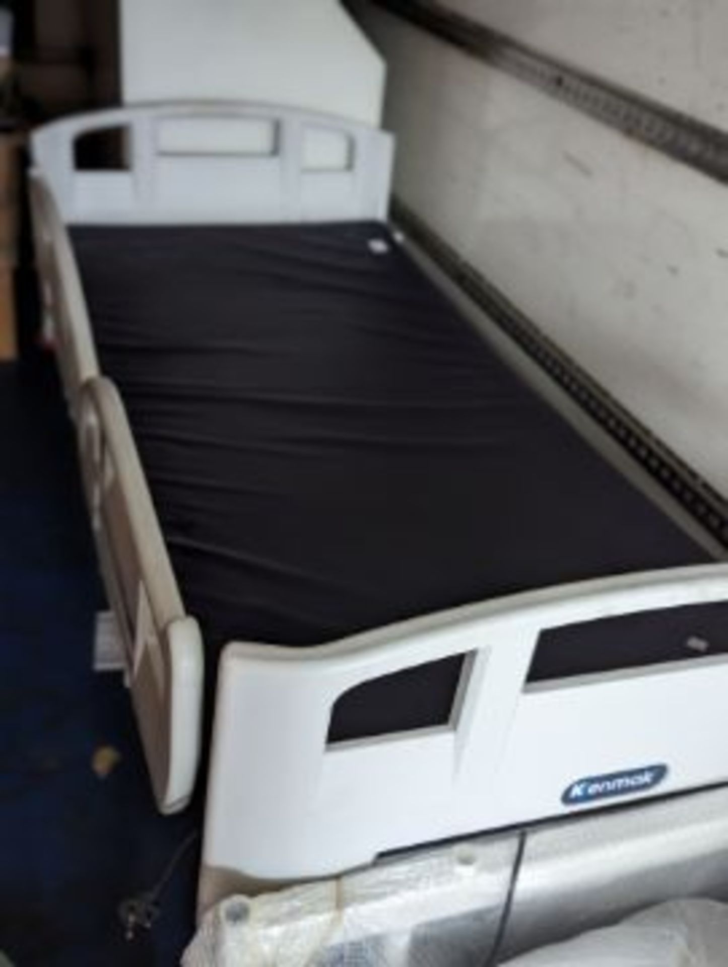 Kenmark Guess 301 Electric Fully Adjustable Hospital Bed - Image 3 of 3