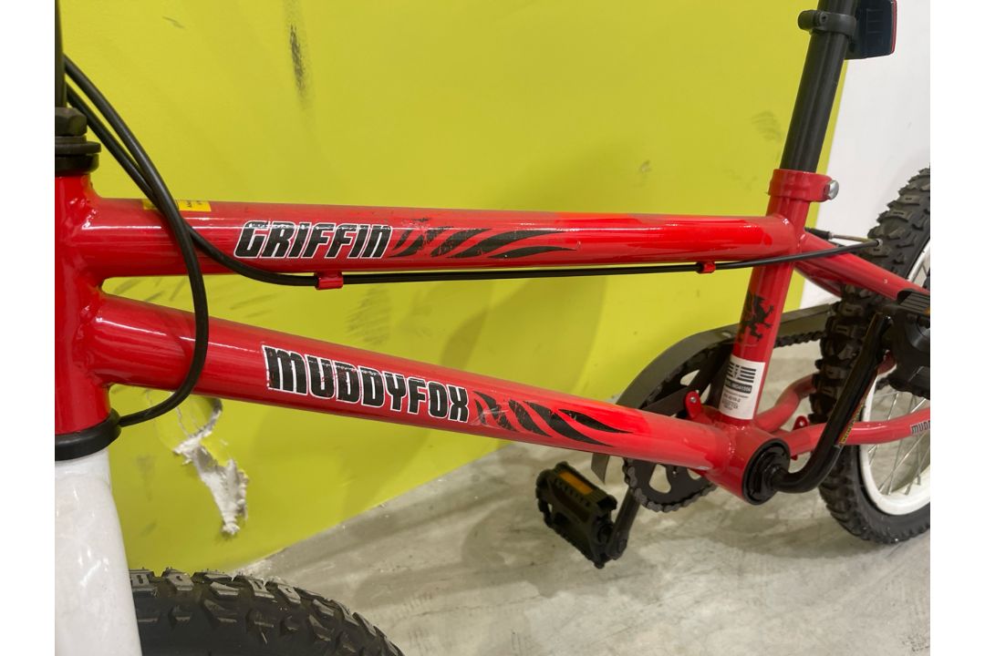 *NO RESERVE* Muddyfox Griffin 18" BMX Bike with Stunt Pegs In Red & White - Boys Model - Image 2 of 9