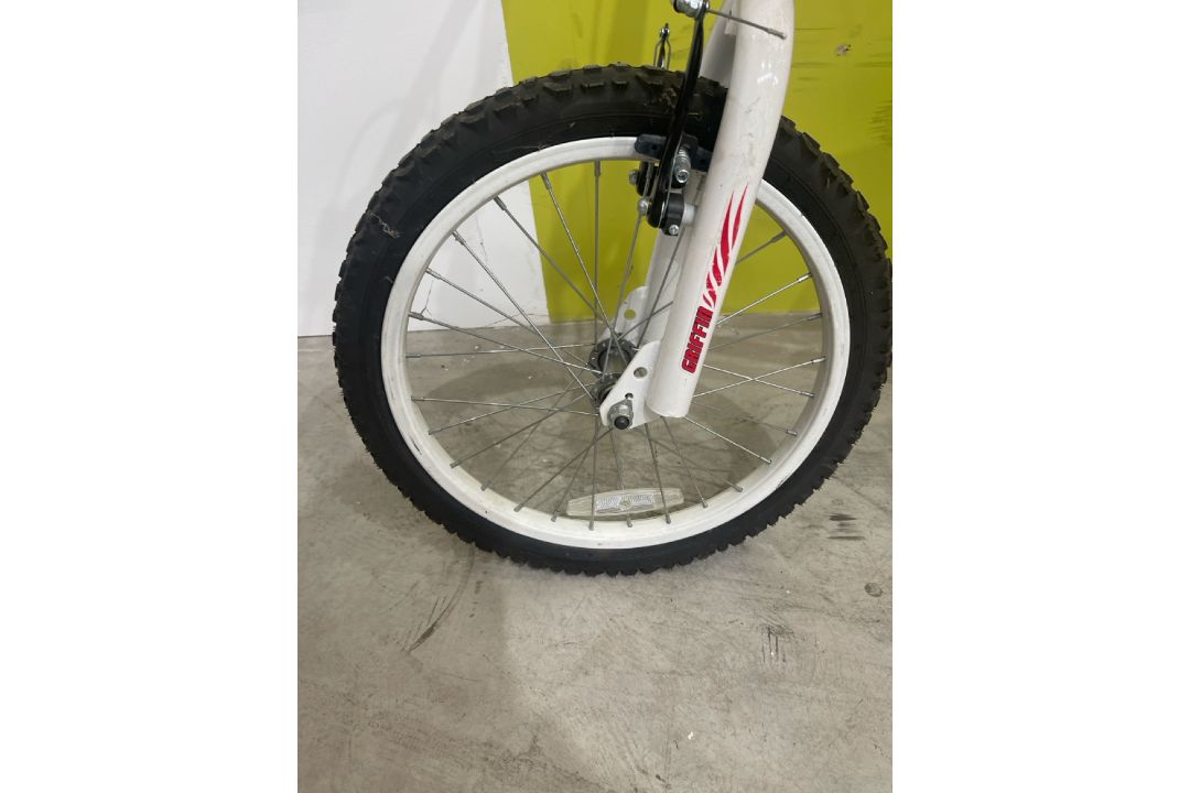 *NO RESERVE* Muddyfox Griffin 18" BMX Bike with Stunt Pegs In Red & White - Boys Model - Image 3 of 9