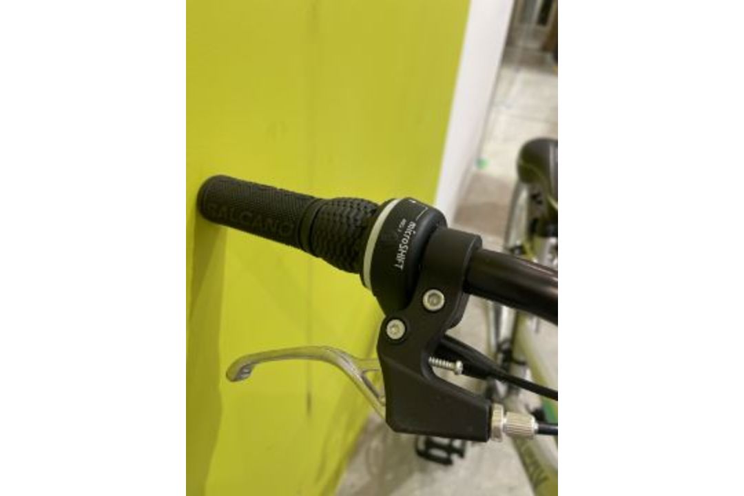 *NO RESERVE* Muddyfox Synergy 26 Ladies Hybrid Bike - Image 4 of 10