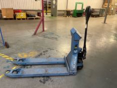 *NO RESERVE* Pallet Truck With Digital Scales