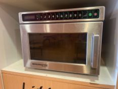 *NO RESERVE* Menumaster Commercial Microwave