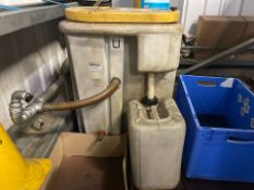 *NO RESERVE* Kaeser Aquamat 4 Oil/Water Separator