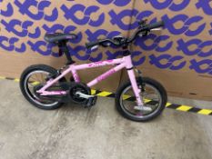 Squish 14 Kids Bike - Pink