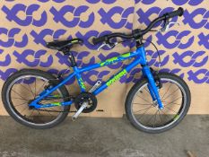 Squish 18 Kids Bike - Blue