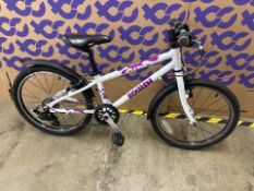 Squish 20 Kids Bike - White/Purple