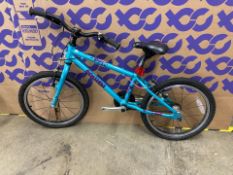Squish 18 Kids Bike - Blue