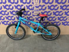 Squish 18 Kids Bike - Blue