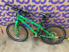 Squish 20 Kids Bike - Green/Blue