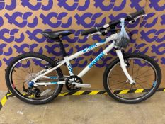 Squish 20 Kids Bike - White/Blue