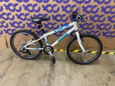 Squish 20 Kids Bike - White/Blue