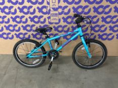 Squish 18 Kids Bike - Blue
