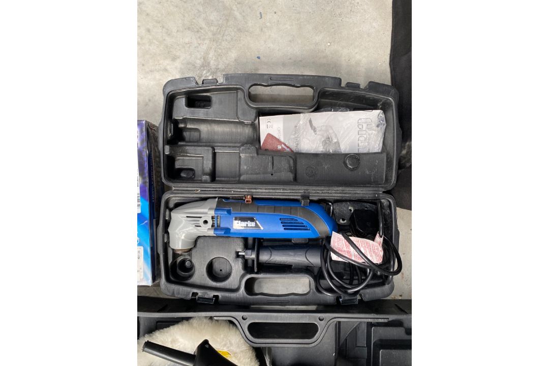 *NO RESERVE* Miscellaneous Clarke Tools Including Polisher, Multi Tool, Needle Scaler & Power File - Image 3 of 5