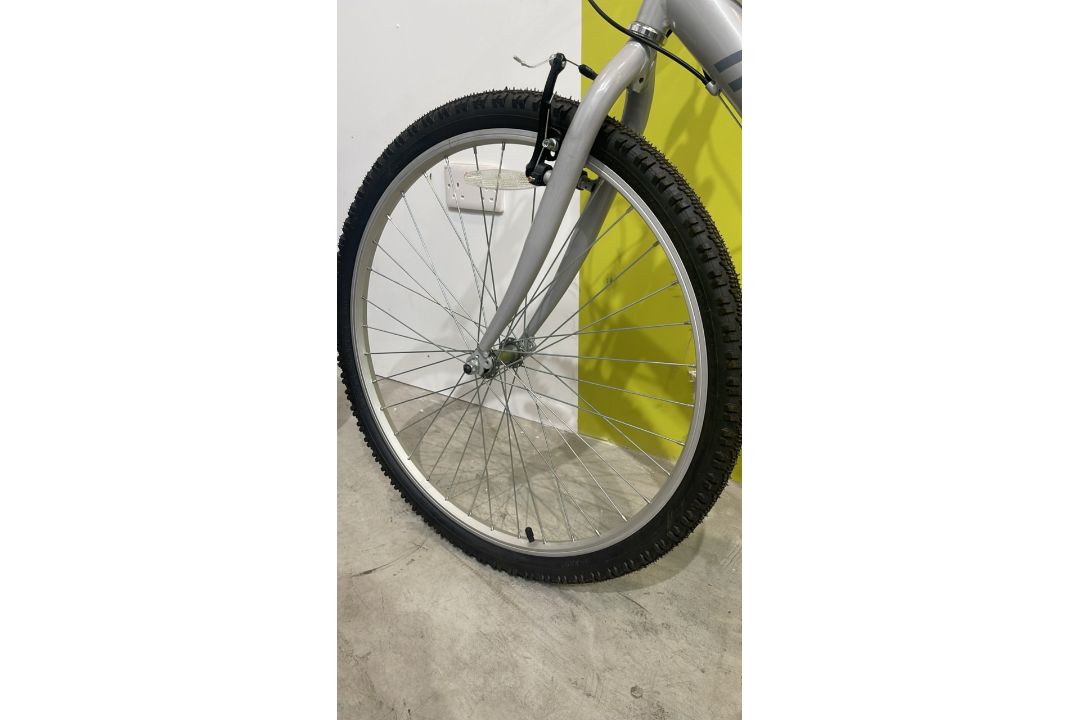 *NO RESERVE* Muddyfox Synergy 26 Ladies Hybrid Bike - Image 4 of 11