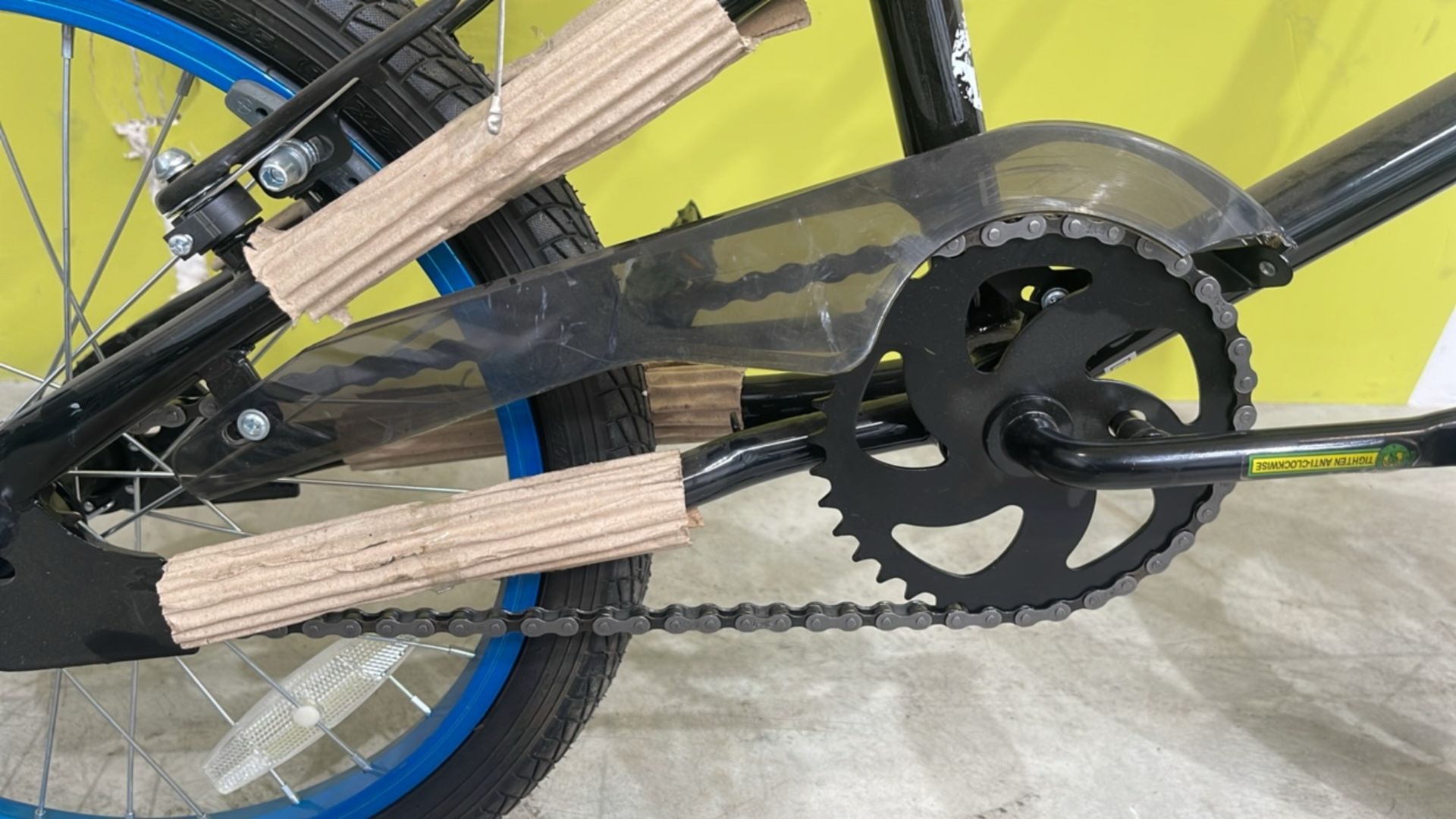 *NO RESERVE* Plank Silverfox Childs BMX 18 Inch Wheels Would Suit 5 to 9 Years - Image 3 of 7