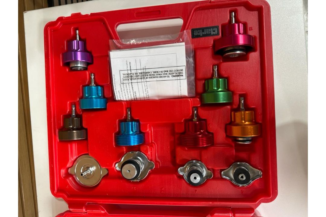 *NO RESERVE* Clarke Radiator Pressure Test Kit - Image 3 of 6