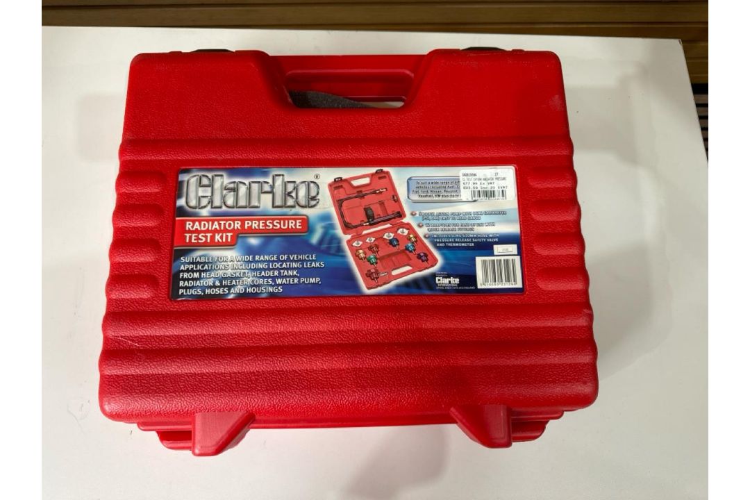 *NO RESERVE* Clarke Radiator Pressure Test Kit - Image 1 of 6