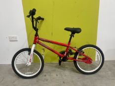 *NO RESERVE* Muddyfox Griffin 18