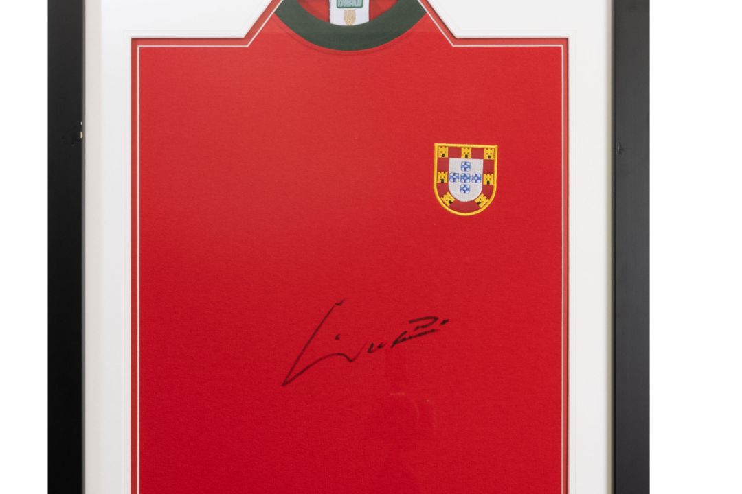 Eusebio Signed Portugal Shirt - Image 3 of 3