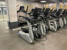 *NO RESERVE* True Fitness Cross Trainer 900