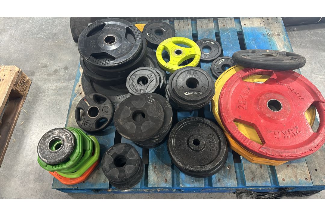*NO RESERVE* Assorted Weight Plates - Image 5 of 6