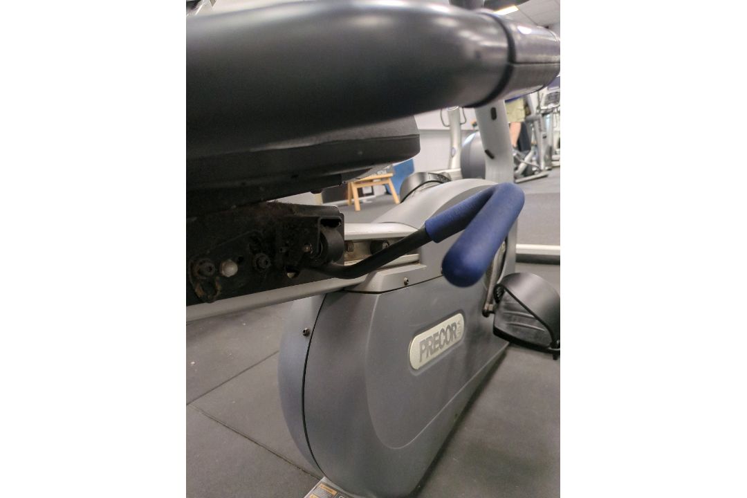 *NO RESERVE* Precor Recline Bike C842i/C846i - Image 7 of 9