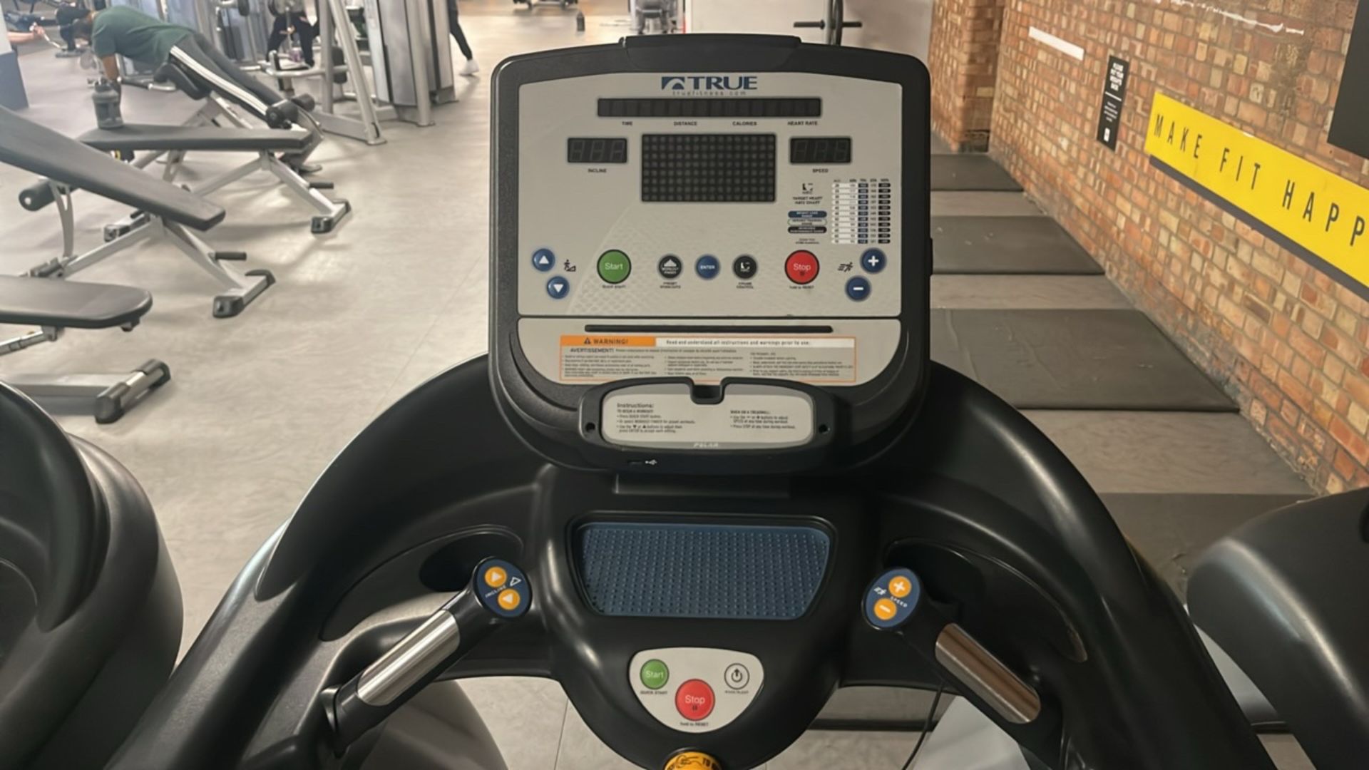 *NO RESERVE* True Fitness Treadmill TC650 (Out Of Order) - Image 3 of 8