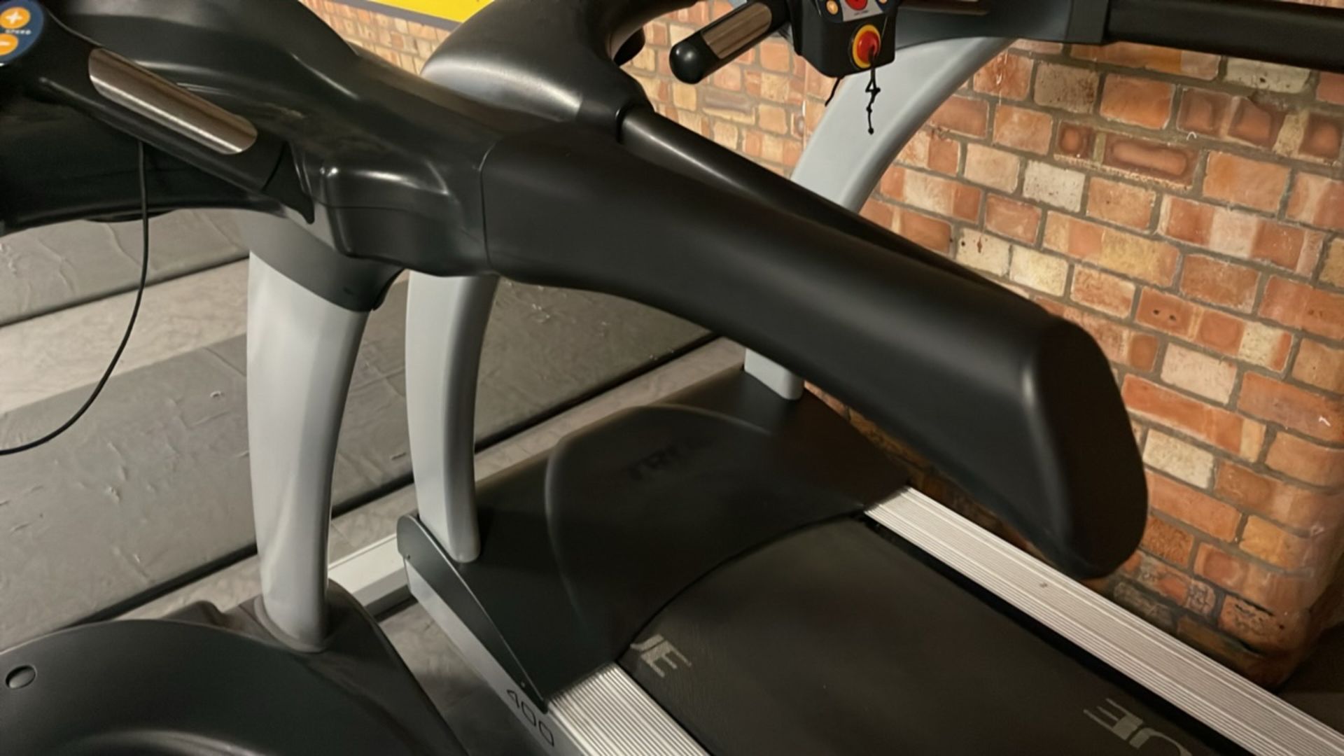 *NO RESERVE* True Fitness Treadmill TC650 (Out Of Order) - Image 6 of 8