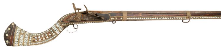 A 20 BORE AFGHAN FLINTLOCK MUSKET, 19TH CENTURY
