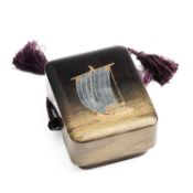 A SMALL LACQUER INCENSE CASE, KOGO, FOR THE TEA CEREMONY, MEIJI PERIOD (1868-1912)