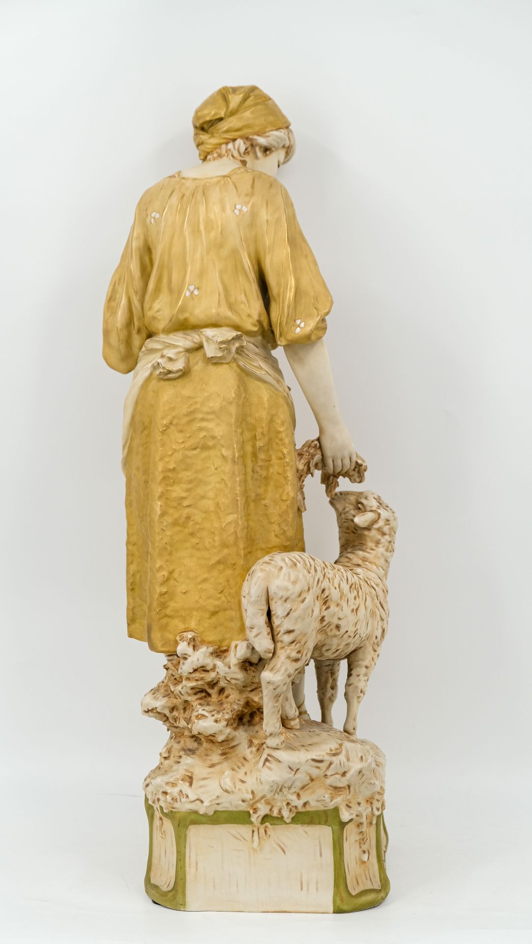 A large Bohemian Royal Dux glazed porcelain figure group of a lady and sheep - Bild 3 aus 9