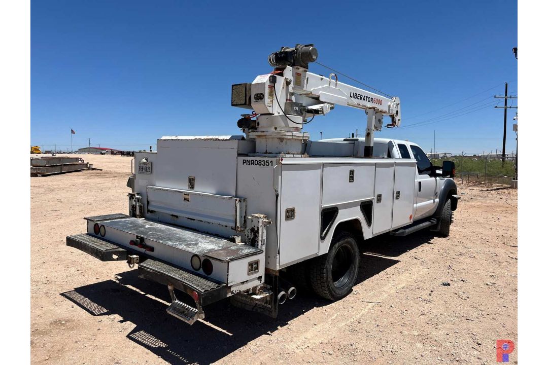 2015 FORD F-550 EXTENDED CAB MECHANICS TRUCK - Image 3 of 7