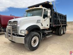 2007 MACK GRANITE T/A GRANITE DUMP TRUCK