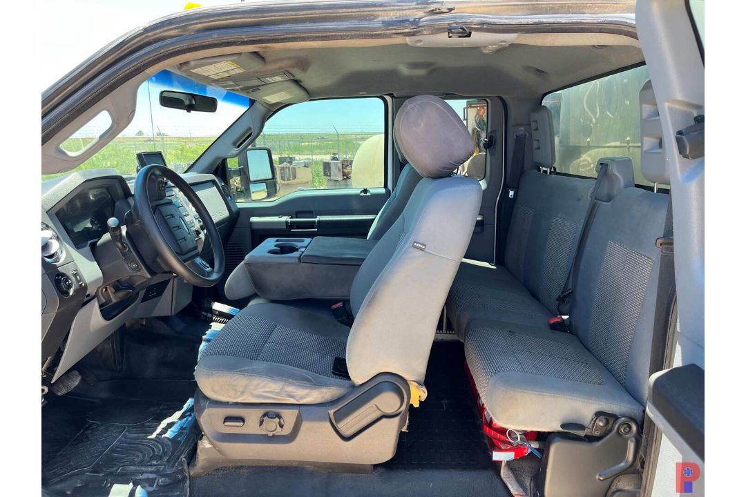 2015 FORD F-550 EXTENDED CAB MECHANICS TRUCK - Image 6 of 7