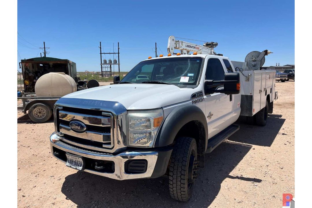 2015 FORD F-550 EXTENDED CAB MECHANICS TRUCK - Image 1 of 7