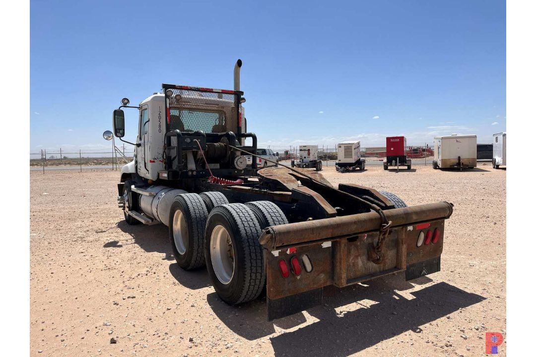 2007 MACK CXN613 T/A DAY CAB ROAD WINCH TRUCK - Image 3 of 9