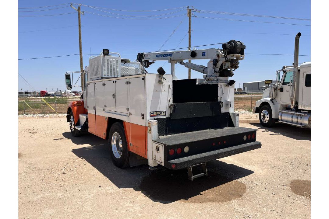 2007 KENWORTH T300 MECHANICS TRUCK - Image 11 of 14