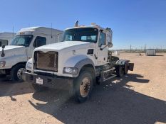 2012 MACK GU713 T/A DAYCAB HAUL TRUCK