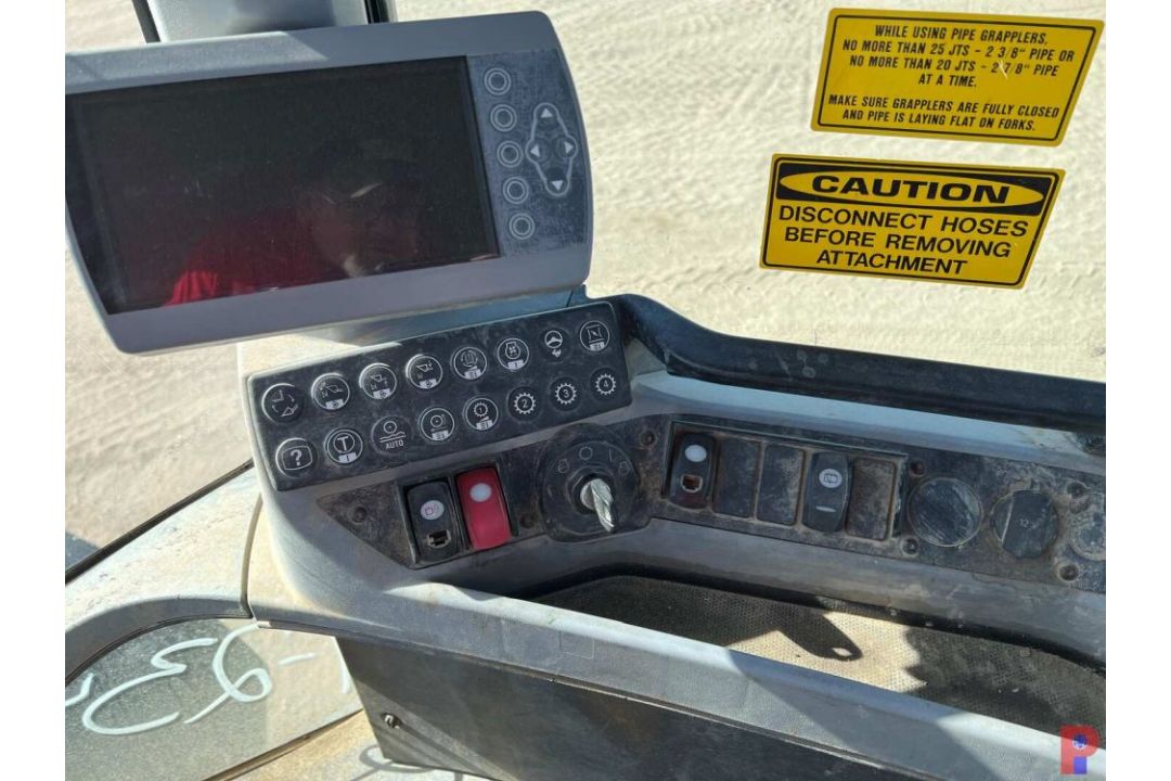 2012 CATERPILLAR 930K WHEEL LOADER METER READS 5975 HOURS, VIN/SN: CAT0930KLRHN00593, CAT C7.1 - Image 6 of 23