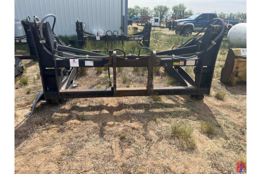 CATERPILLAR 92" PIPE GRAPPLE 15600 - Image 2 of 3