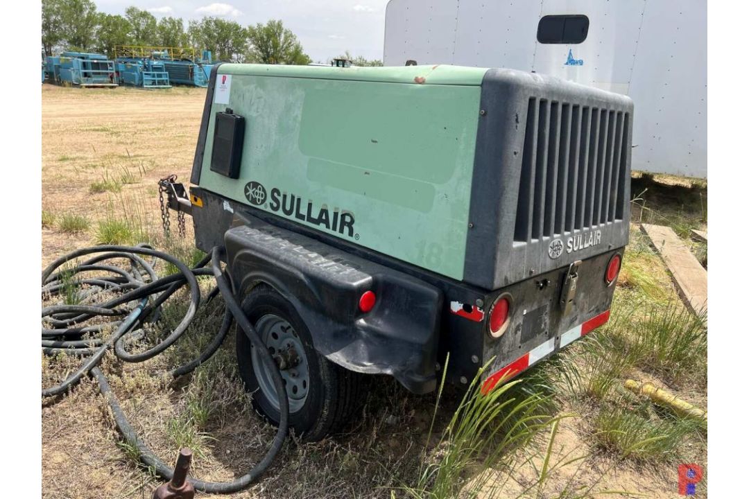 SULLAIR T/A COMPRESSOR METER READS 2168 HOURS, JOHN DEERE 2.4 LITER ENGINE ENGINE, SINGLE AXLE, ST - Image 4 of 10