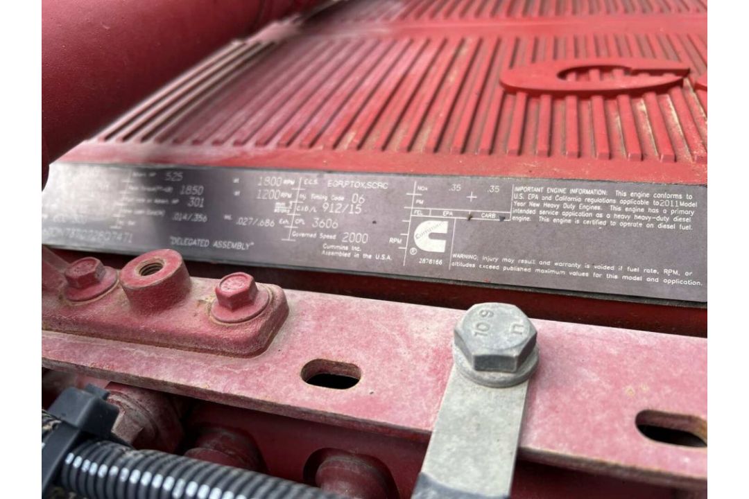 2012 PETERBILT 367 T/A DAYCAB GIN POLE TRUCK ODOMETER READS 122742 MILES, METER READS 8733 HOURS, - Image 9 of 19