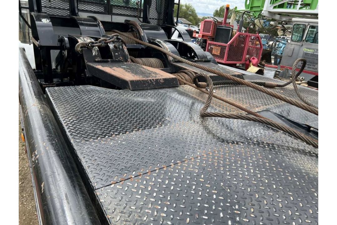 2012 PETERBILT 367 T/A DAYCAB GIN POLE TRUCK ODOMETER READS 122742 MILES, METER READS 8733 HOURS, - Image 6 of 19