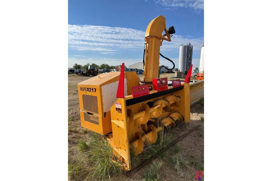 RPM217 9'W SNOW BLOWER FOR CAT-930K WHEEL LOADER VIN/SN: 3540RPM, CAT 4.4L ENGINE 16052 - Image 3 of 7